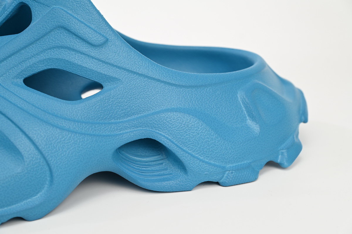 BALENCIAGA BLUE  735249 W3CES 4400