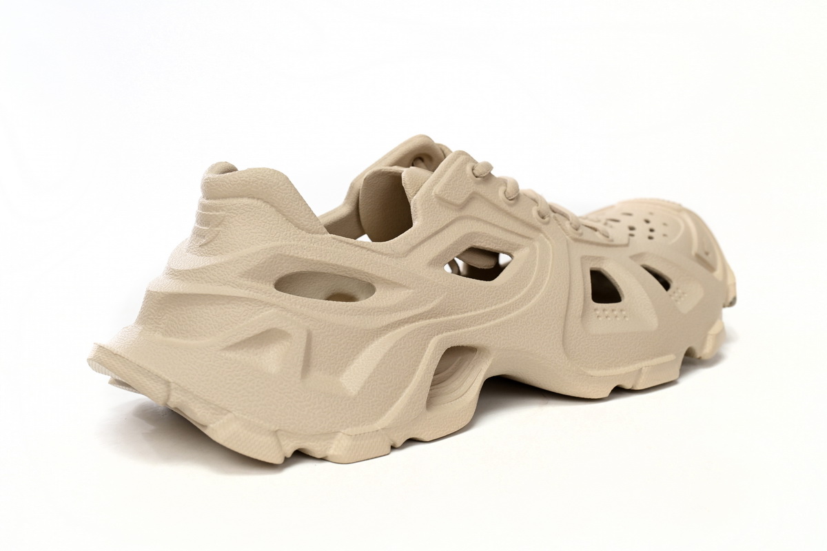 BALENCIAGA CreamColoured  702416W3CES9300