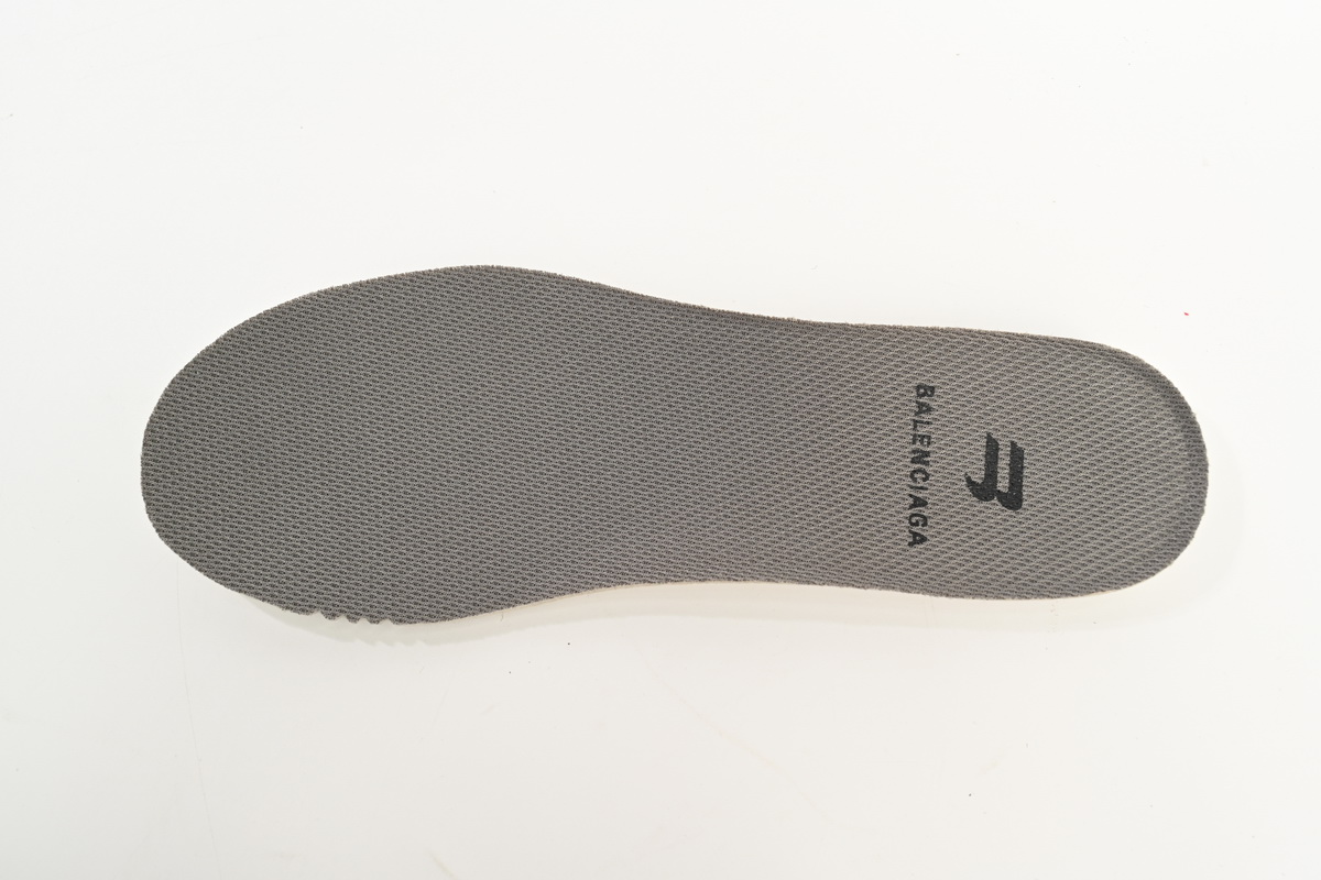 Balenciaga Defender Black Gray  685611 W2RA6 3000 