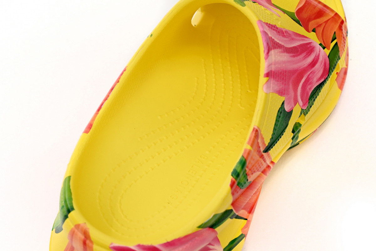 BALENCIAGA Pool Croc Watermark Yellow 677389 W1S8F 7053