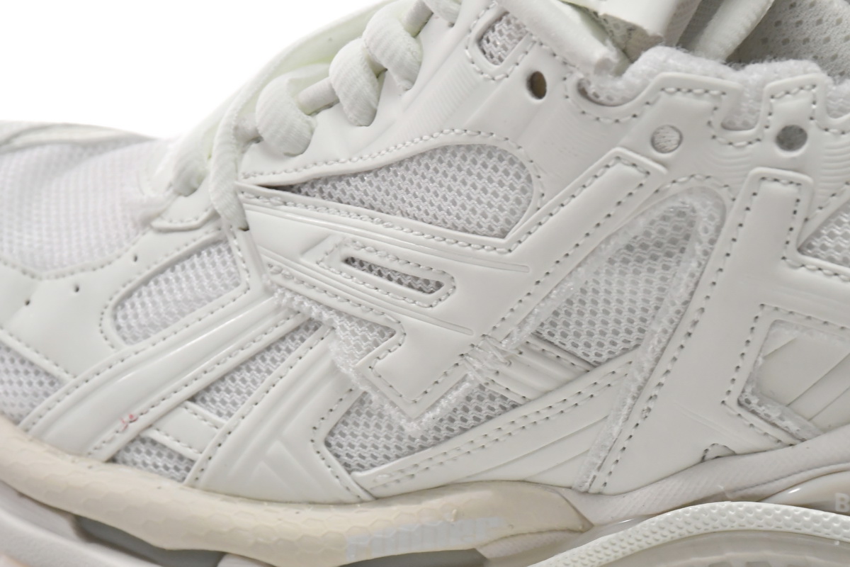 Balenciaga Runner Luminous Color