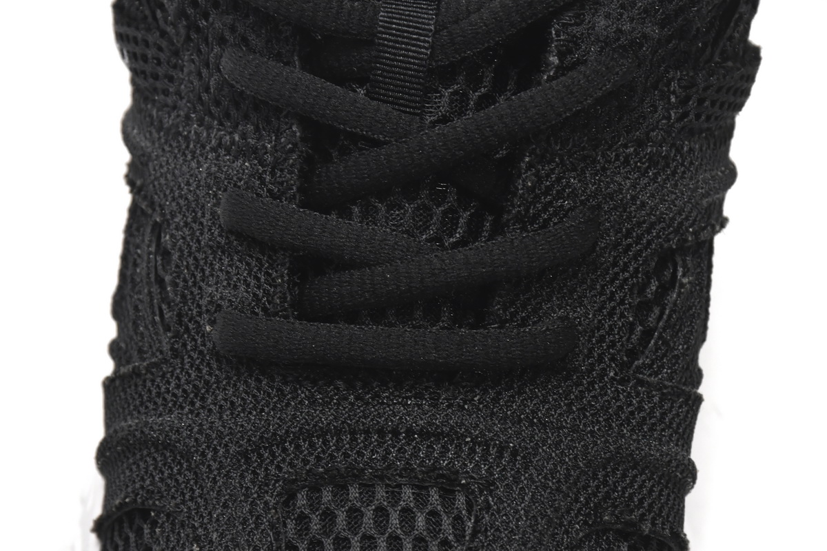 Balenciaga Runner White Black White 677403W3RB29010