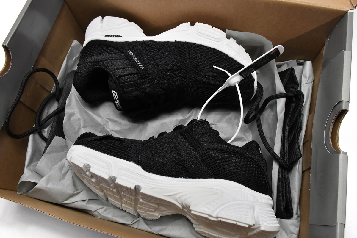 Balenciaga Runner White Black White 677403W3RB29010