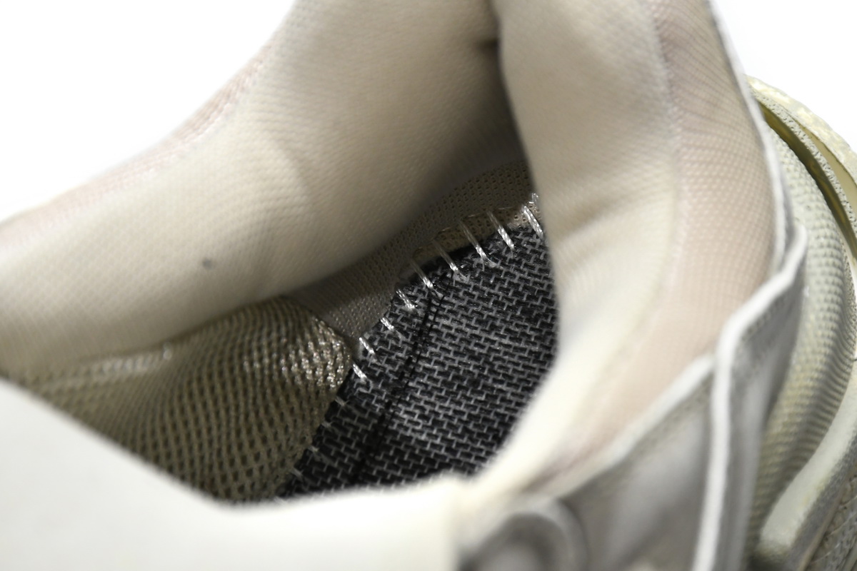 Balenciaga Triple S Beige 536737 W3CN3 9700