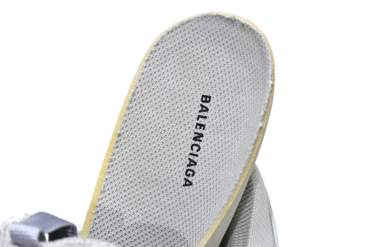 Balenciaga Triple S Makaron 536737 W2FW 1977