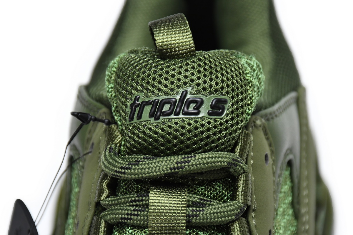 Balenciaga Triple S Pitch Green  541624 W2GA1 2325 