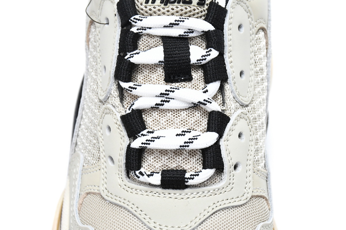 Balenciaga Triple S Vanilla Color 536737 W09O6 9787