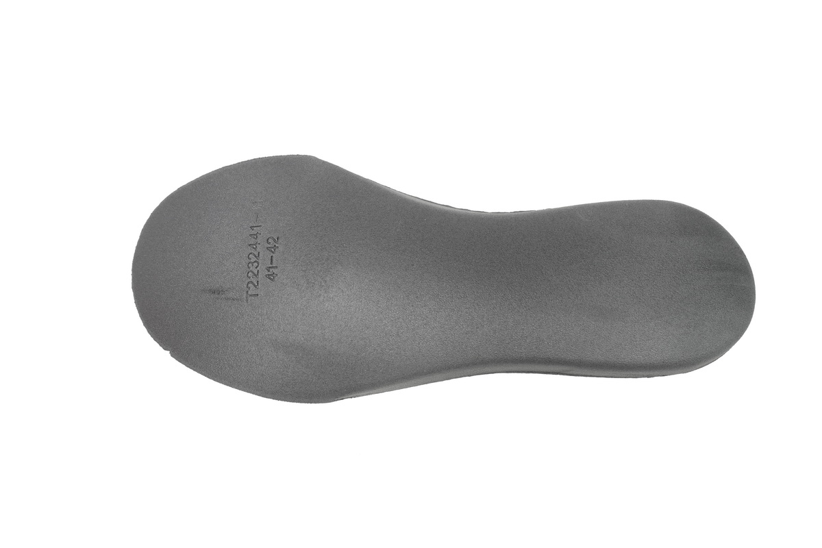 Ba*len*cia*ga white gray white red  784342 w2mv2 9060