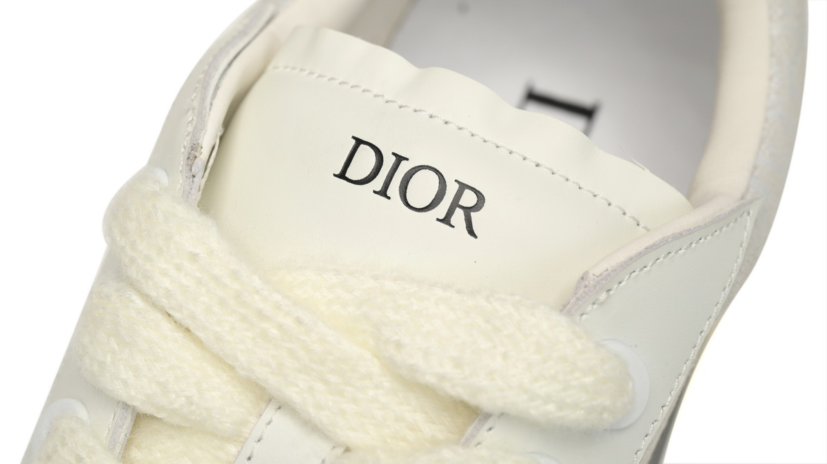 Dior B33 Sneaker White Smooth Calfskin Oblique Jacquard 3SN303ZYS_H068