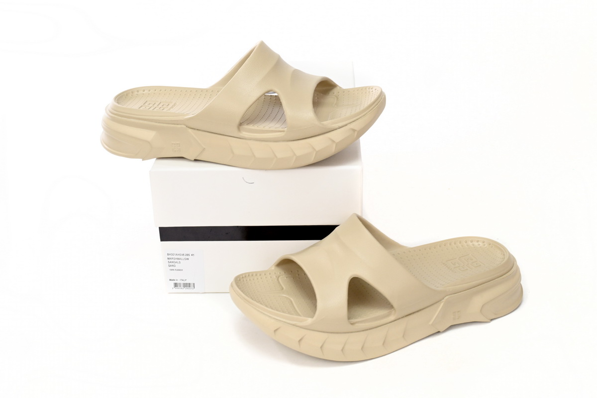 Givenchy Marshmallow Beige BH301AHOY6-285