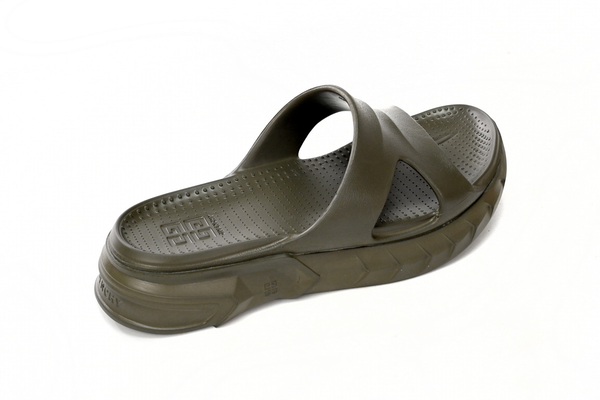 Givenchy Marshmallow Green  BH301AHOW4-306