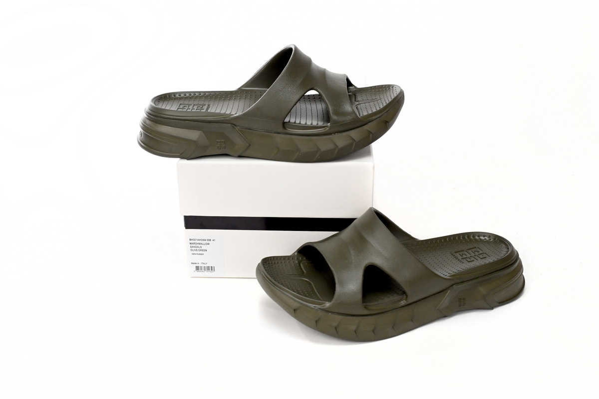 Givenchy Marshmallow Green  BH301AHOW4-306