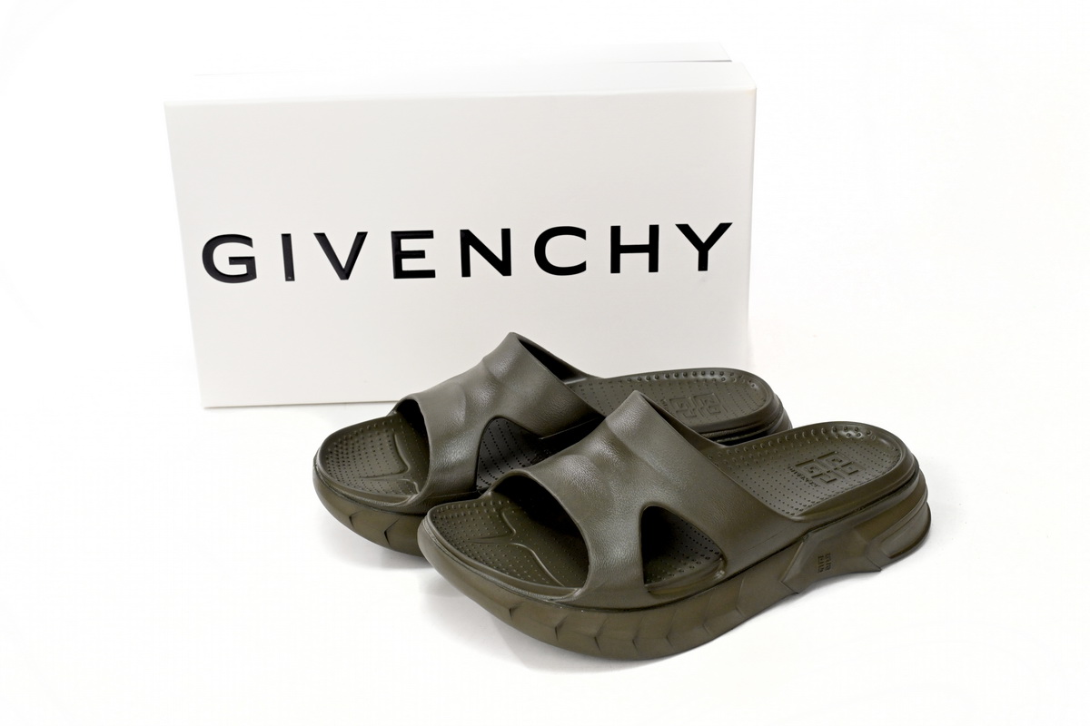 Givenchy Marshmallow Green  BH301AHOW4-306
