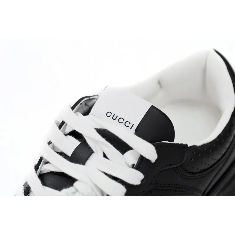  GUCCI Chunky B Black  669582 1XL10 1000 