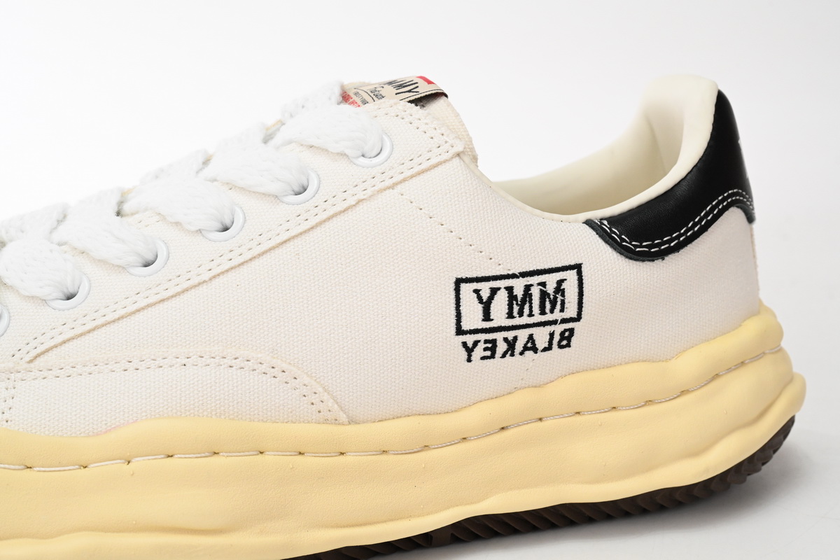 MIHARA YASUHIRO White And White Yellow Black Background