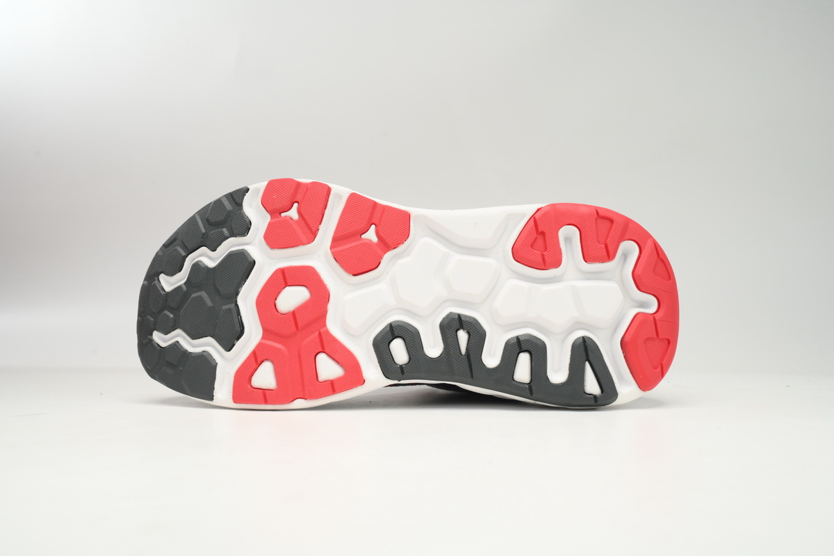  New Balance NB Fresh Foam X840 GREY RED W840FLS 