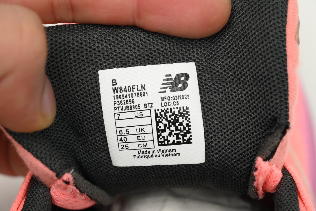  New Balance NB Fresh Foam X840 Orange Purple W840FLN