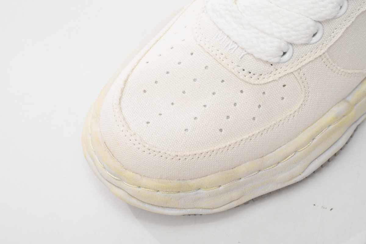 Maison Mihara Yasuhiro Wayne OG Sole Washed Canvas Low White A08FW708