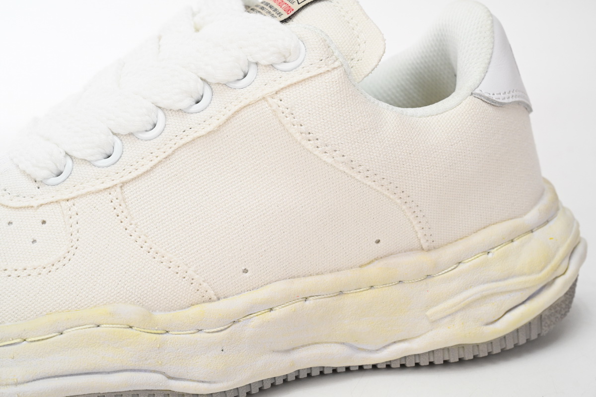 Maison Mihara Yasuhiro Wayne OG Sole Washed Canvas Low White A08FW708