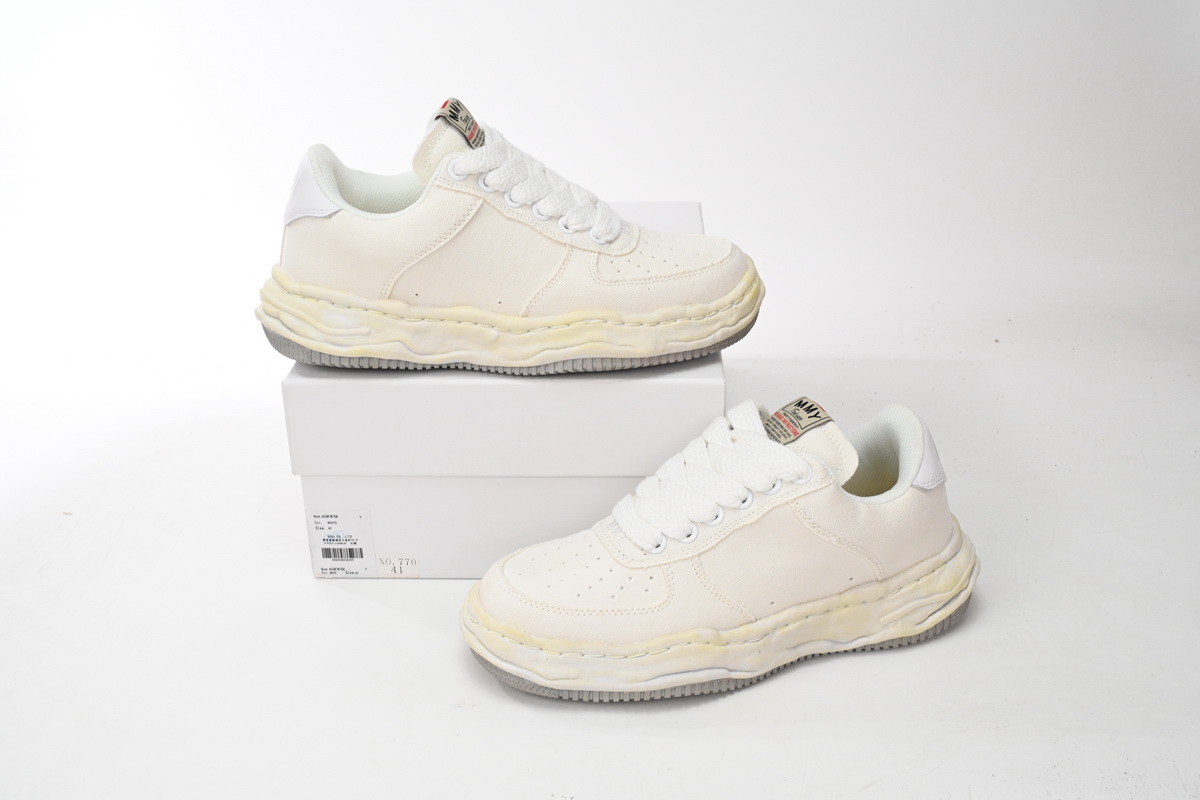 Maison Mihara Yasuhiro Wayne OG Sole Washed Canvas Low White A08FW708