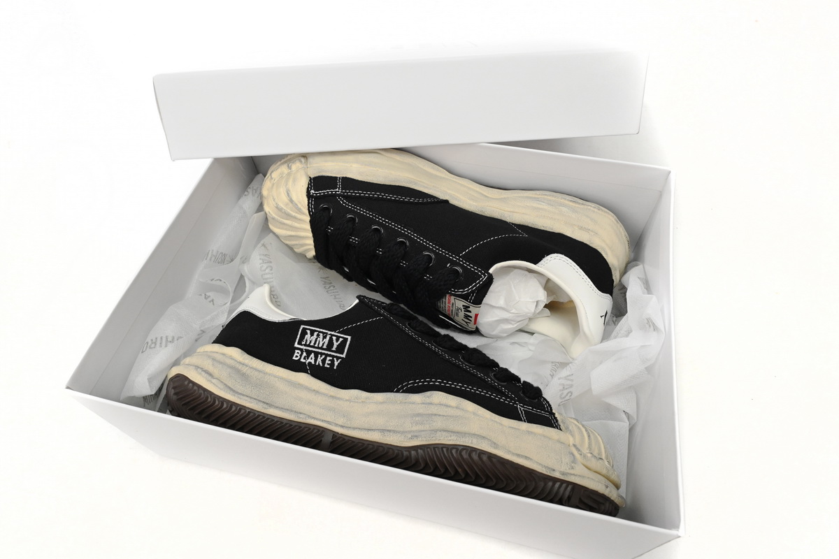 MIHARA YASUHIRO Vintage White Black