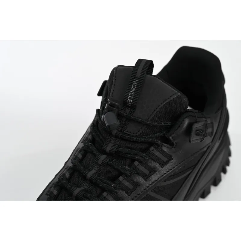 Moncler Trailgrip Gore-Tex Low Black 4M00230M2058-999