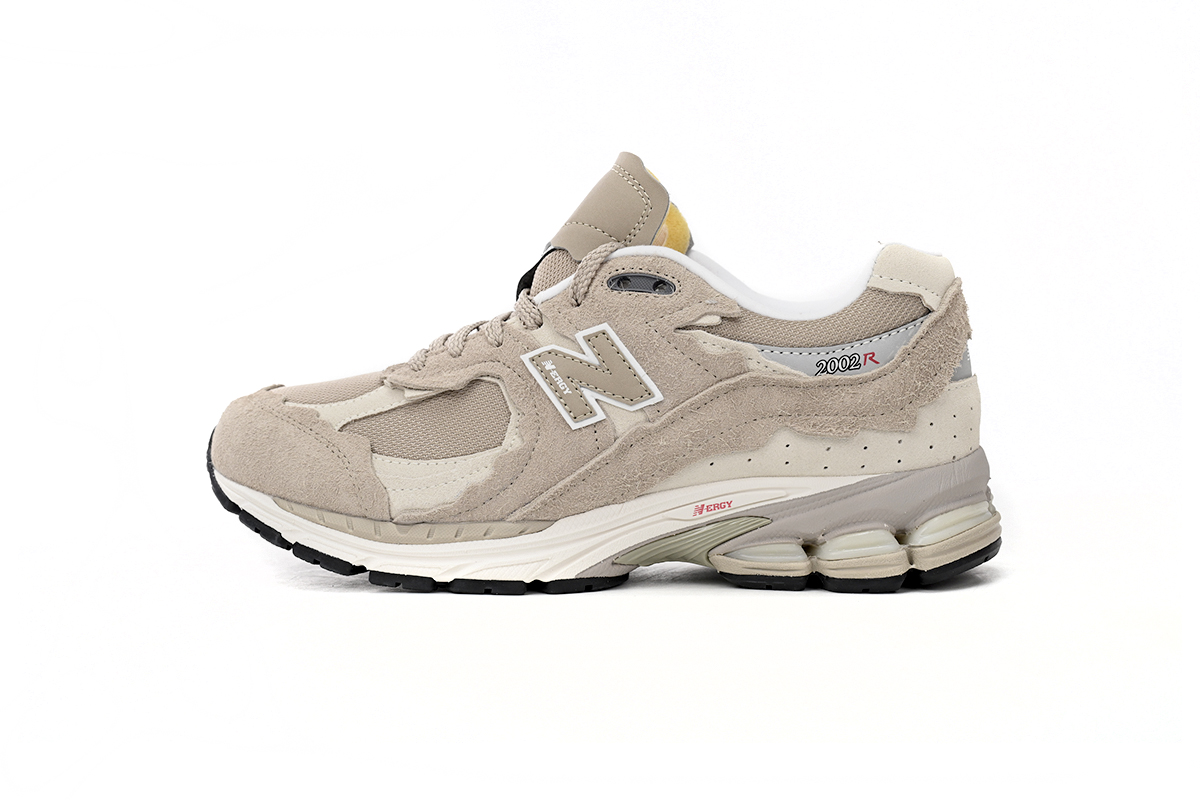 New Balance 2002R Protection Pack Driftwood  M2002RDL