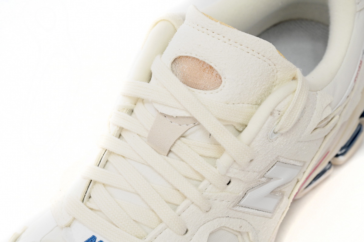 New Balance 2002R Protection Pack Sea Salt M2002RDC
