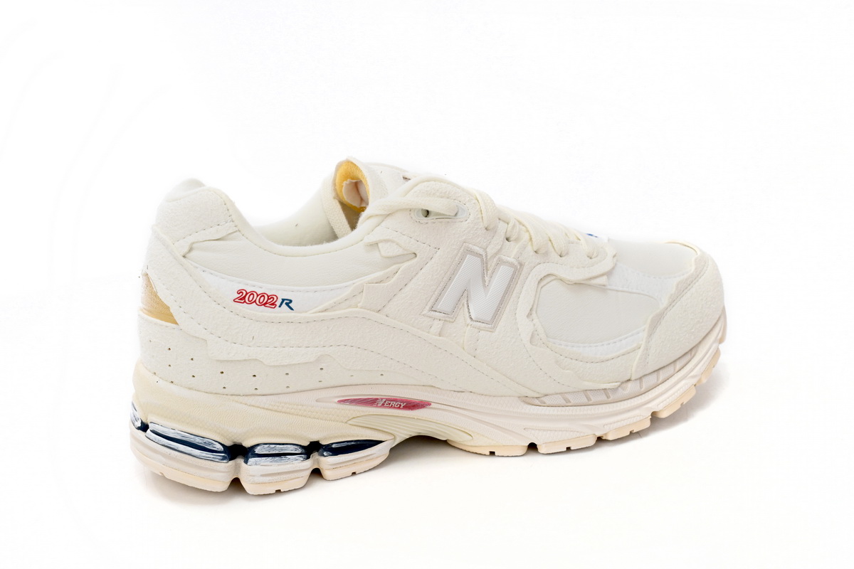 New Balance 2002R Protection Pack Sea Salt M2002RDC