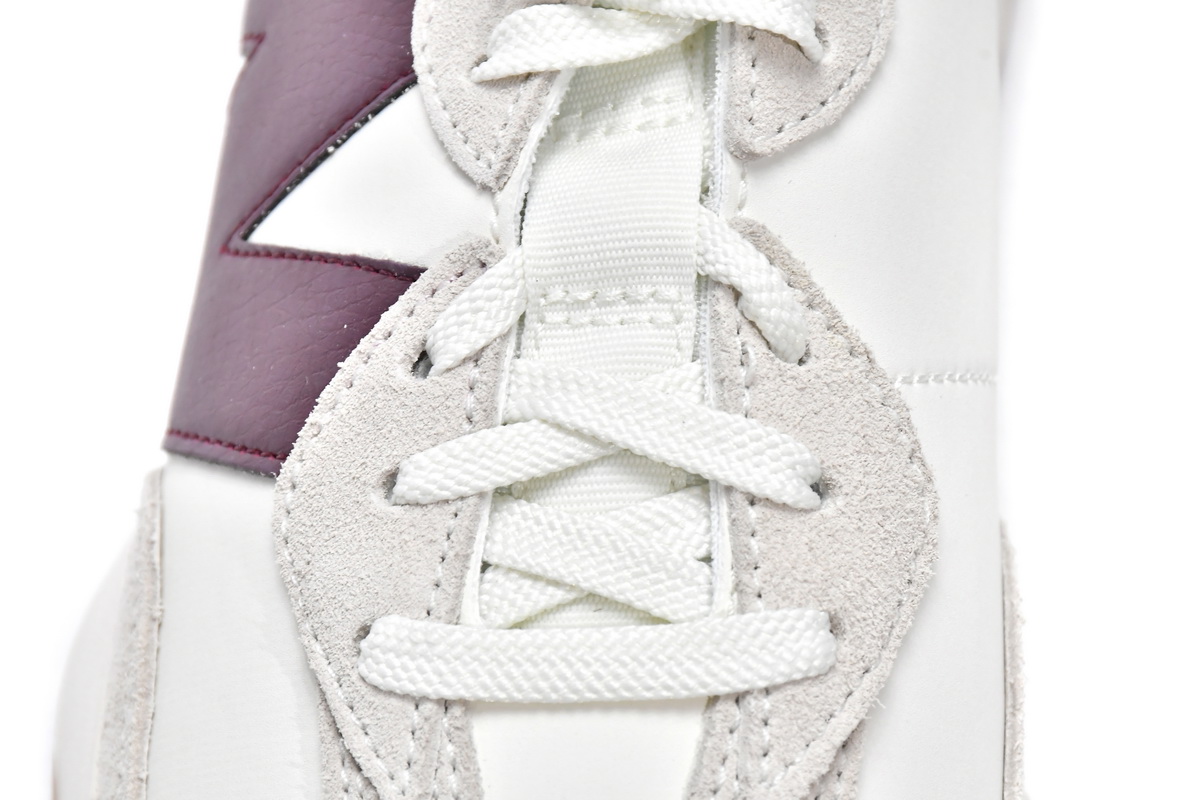 New Balance 327 Moonbeam Classic Burgundy (Women