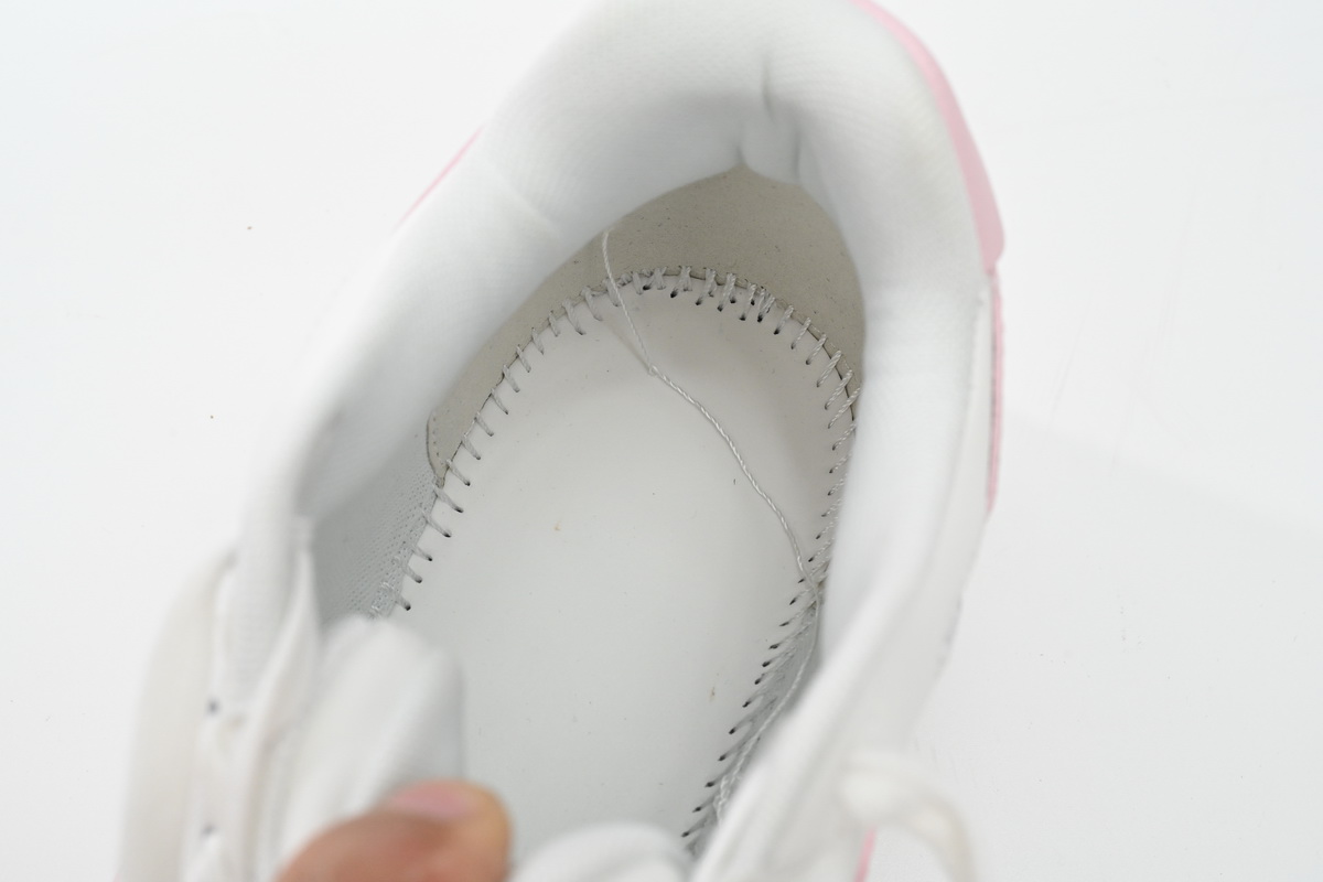 OFF-WHITE Out Of Office OOO Low Tops White Light Pink (Women