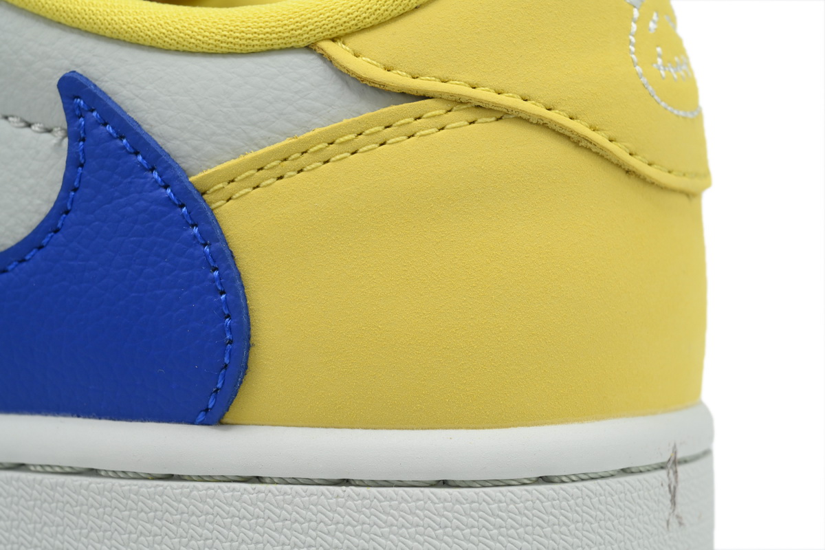  Air Jordan 1 Low x Travis Scott OG 'Canary'  DZ4137-700