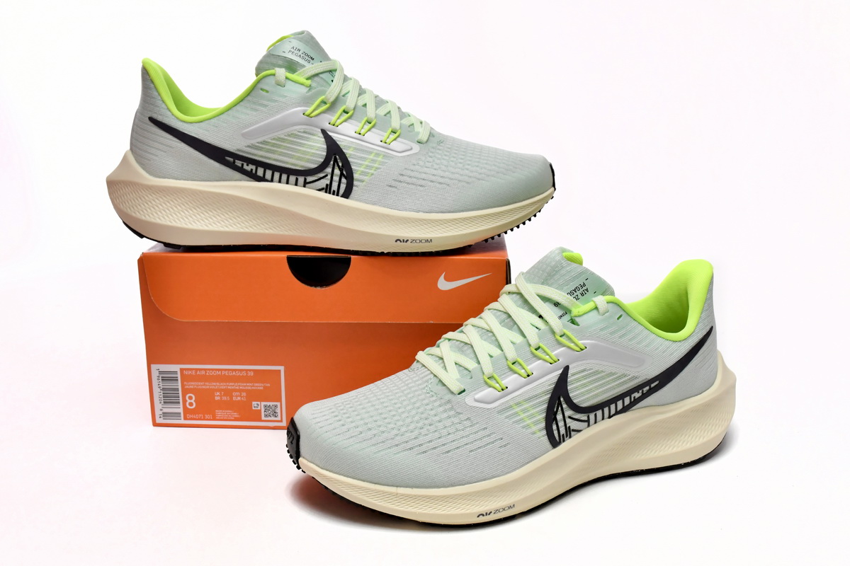 Nike Air Zoom Pegasus 39 Barely Green Volt (Women