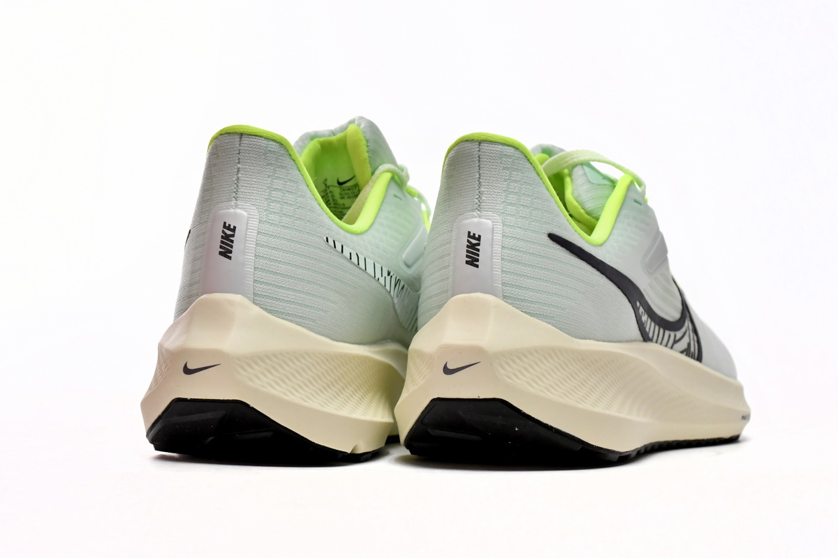 Nike Air Zoom Pegasus 39 Barely Green Volt (Women