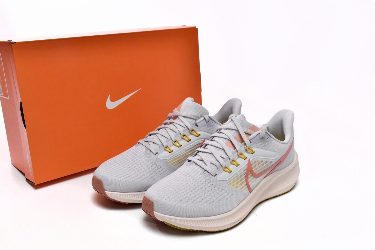 Nike Air Zoom Pegasus 39 Iris Whisper (Women