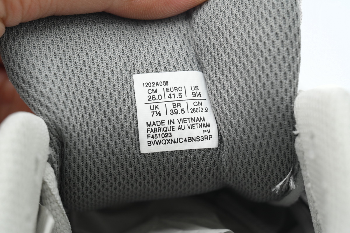As*ic*s gel-kayano 14 cloud grey (women