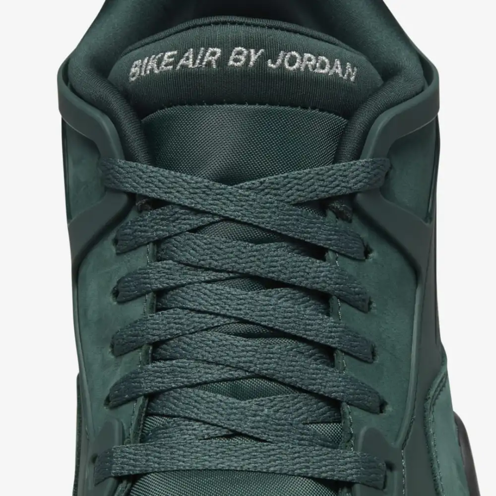 Air Jordan 4 RM SP Nigel Sylvester Grandma's Driveway HF4334-300