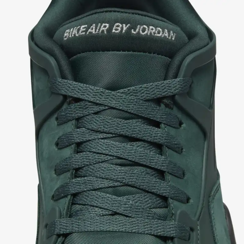 Air Jordan 4 RM SP Nigel Sylvester Grandma's Driveway HF4334-300