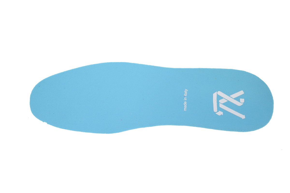 LOUIS VUITTON Trainer Yellow Blue 