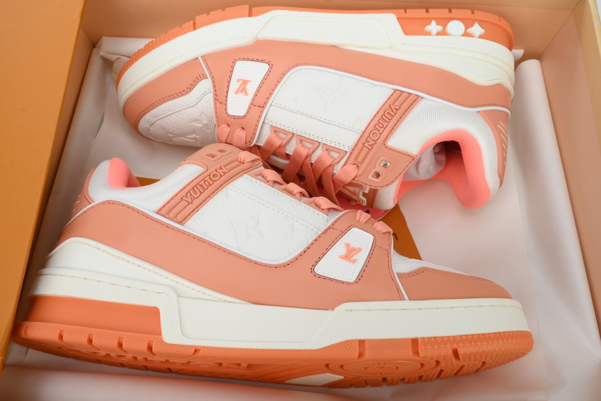 Louis Vuitton Trainer Peach 