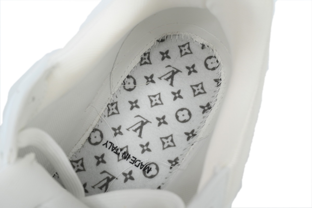 Louis Vuitton LV Trainer Beige Monogram Demin 1A8Z4W 