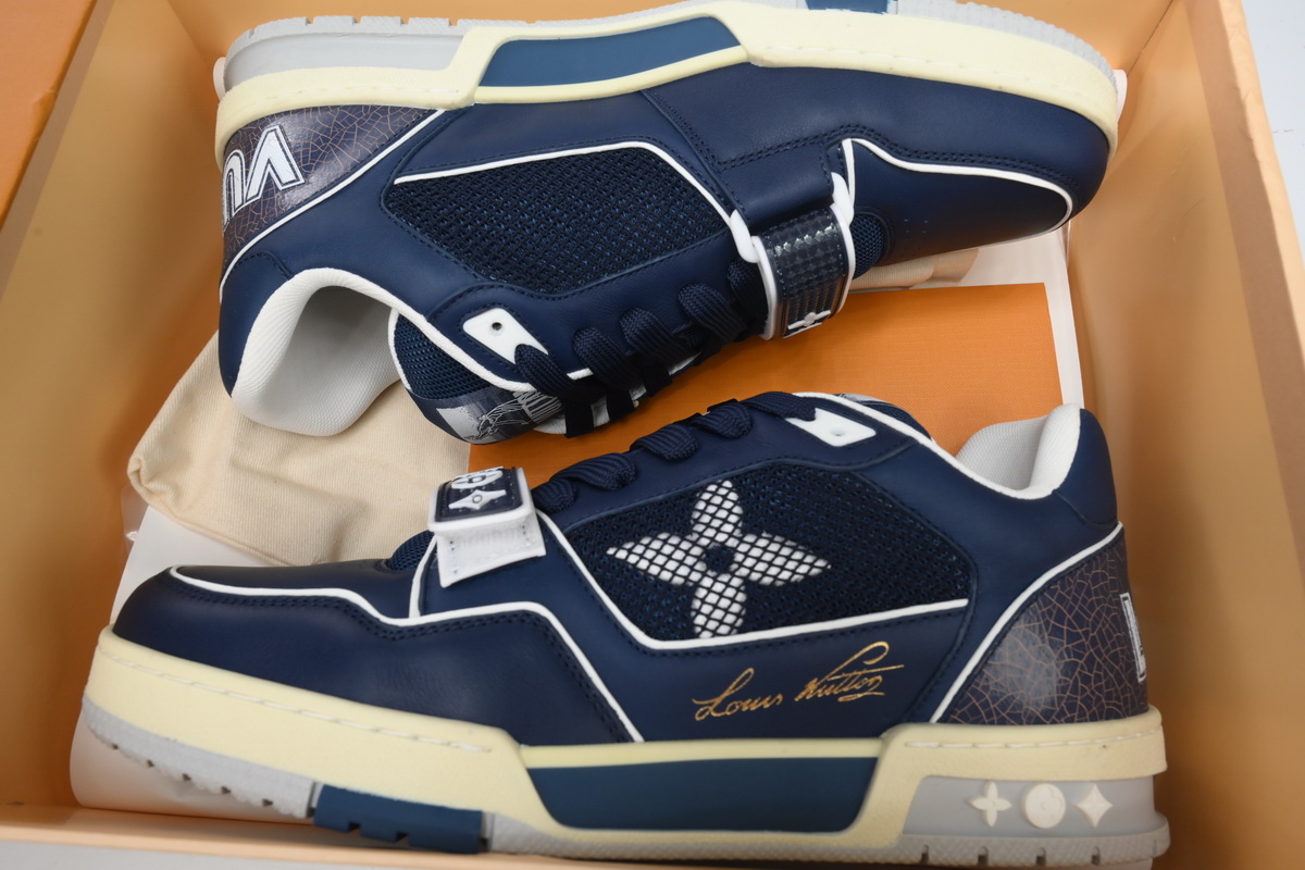Louis Vuitton Trainer Navy Mesh 1A9DEG