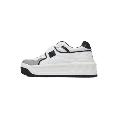Valentino One Stud Low Sneaker White Black Grey 4Y2S0E71NWN-0N2 01