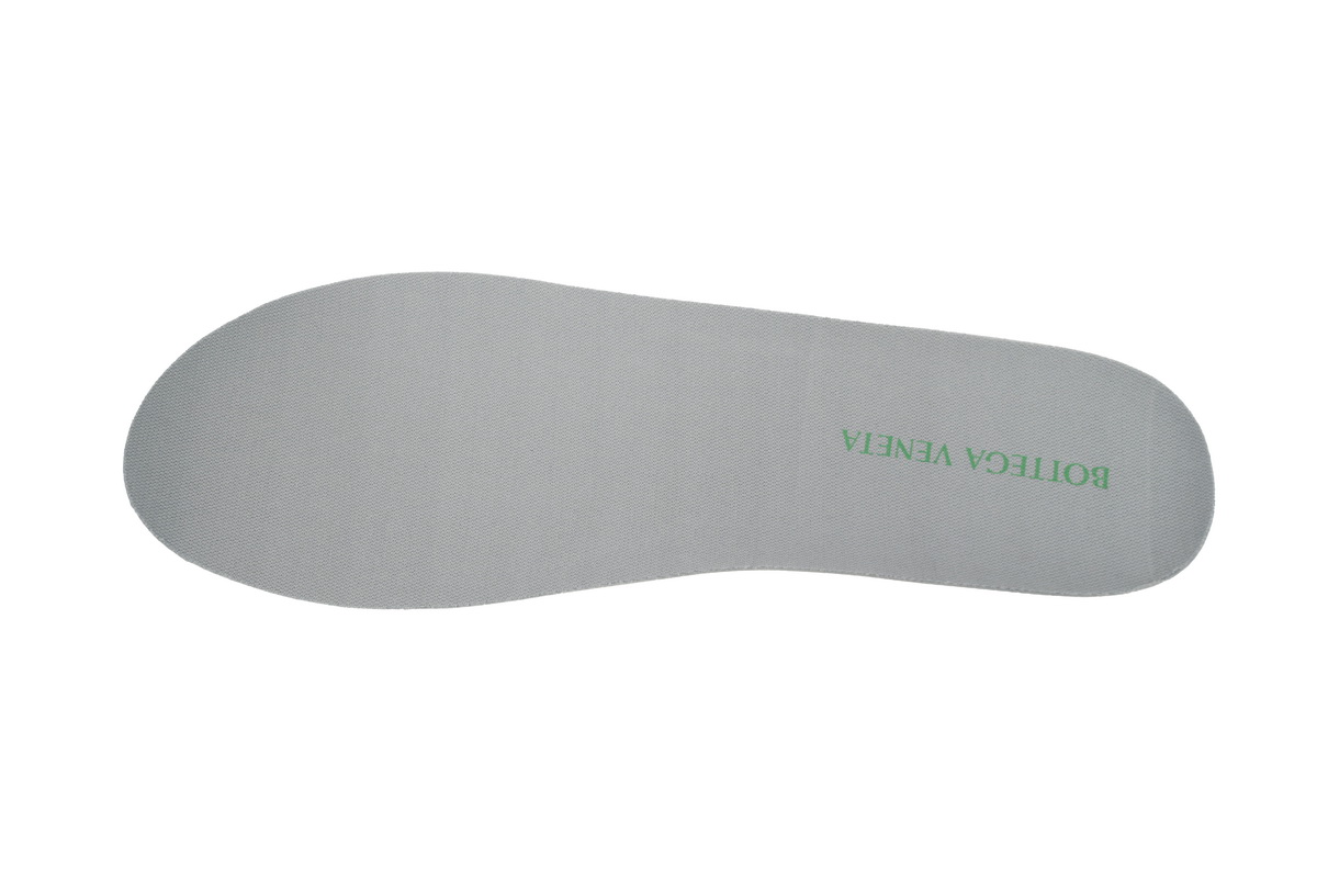 Bo*te*ga ve*ne*ta orbit silver white (women