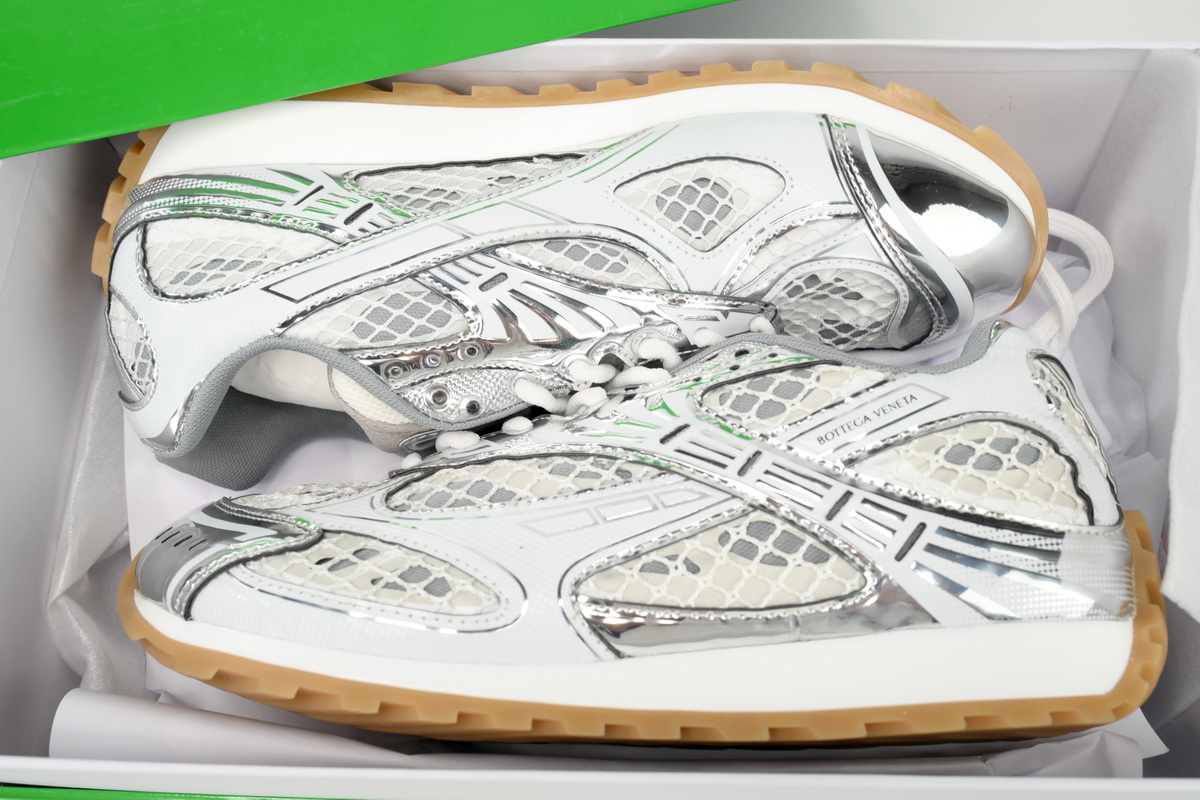 Bo*te*ga ve*ne*ta orbit silver white (women