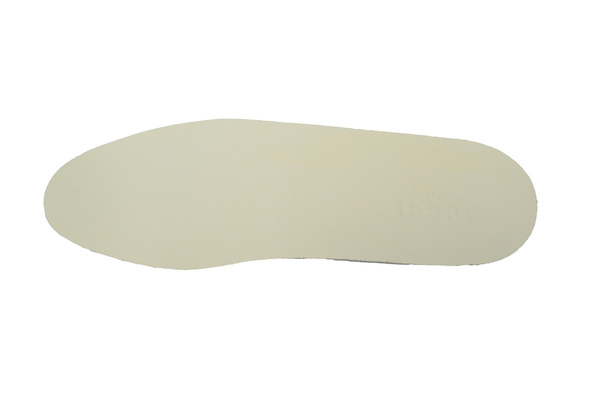 Gucci Ace x Disney Ivory  603697 AYO70 9591