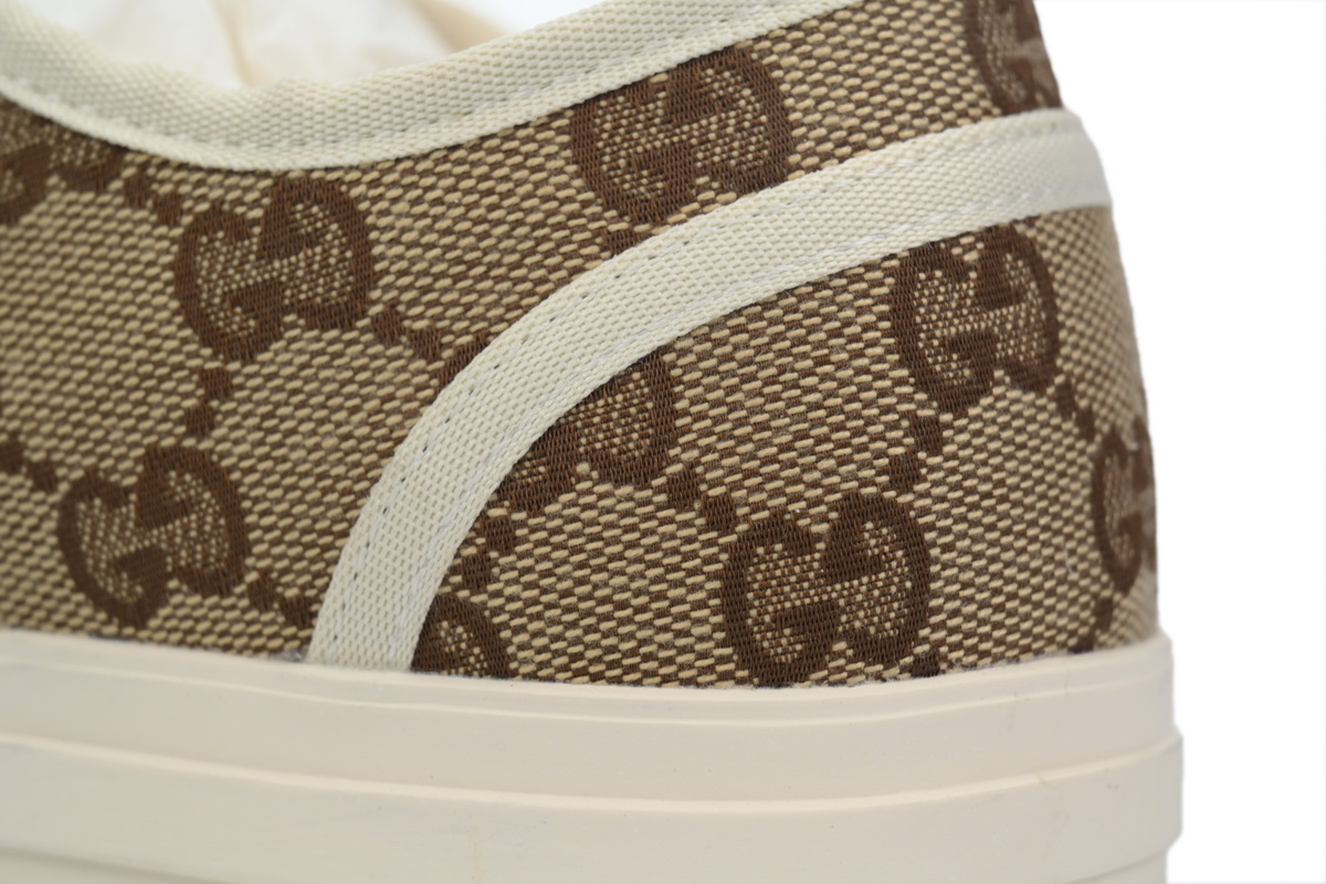 GUCCI Canvas Sneakers Shell Apricot