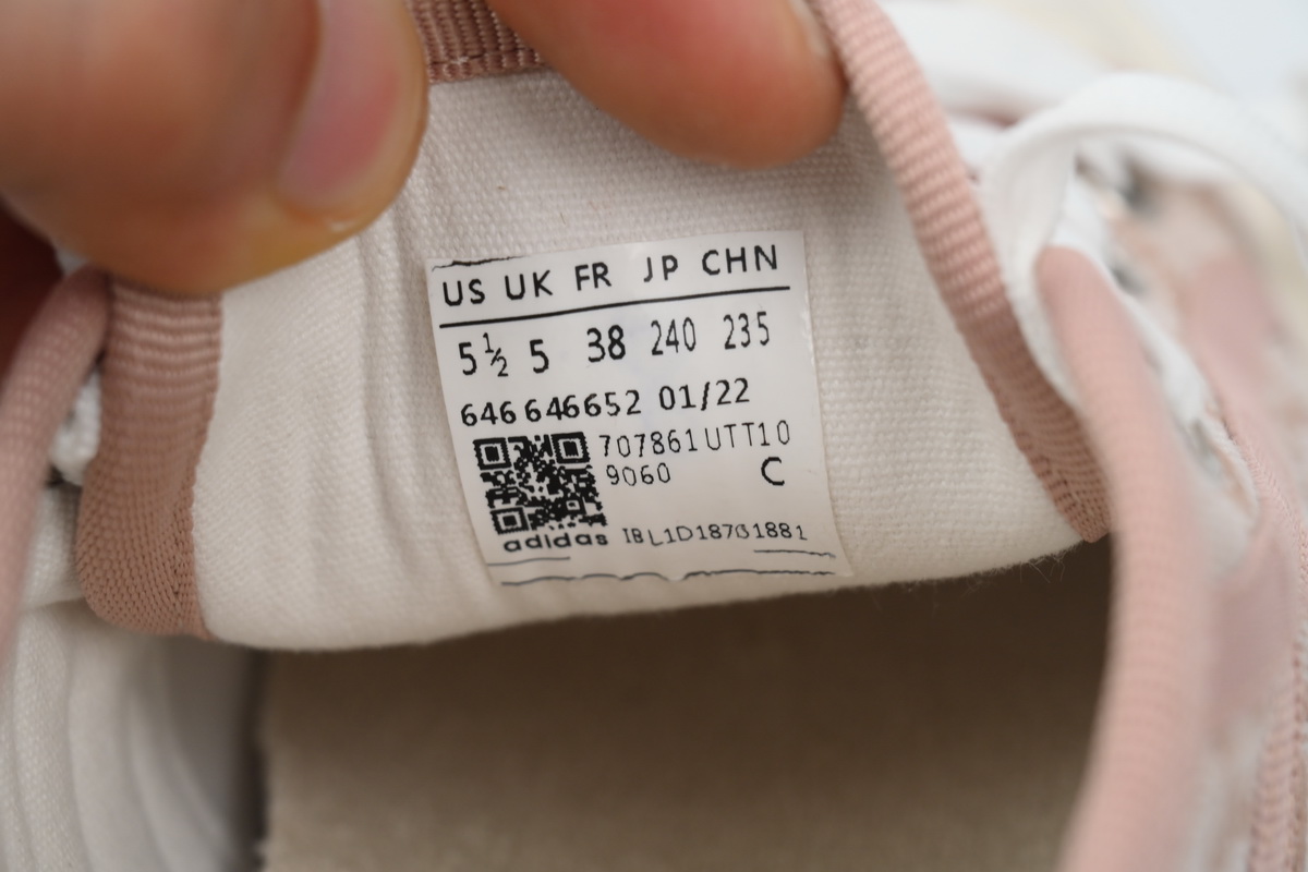 GUCCI Canvas Sneakers Shell Pink