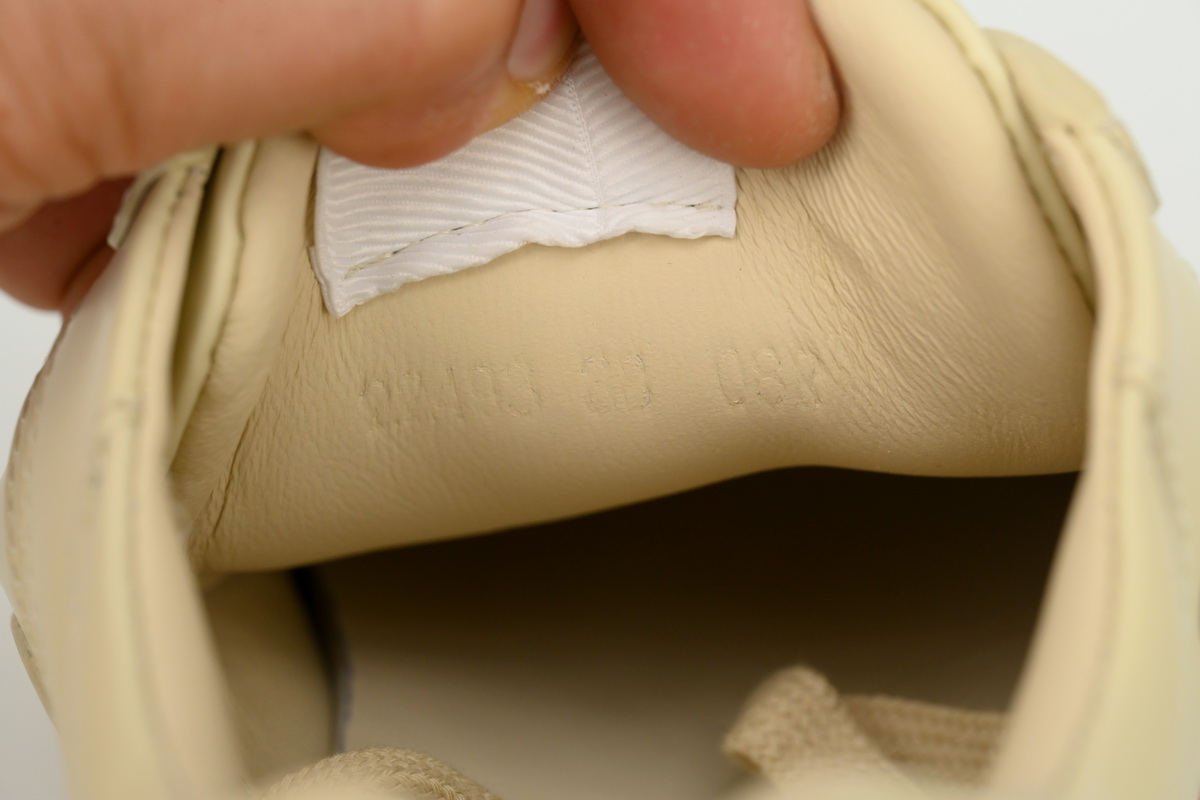 Gucci Rhyton Starwberry (Women's)  576963 DRW00 9522