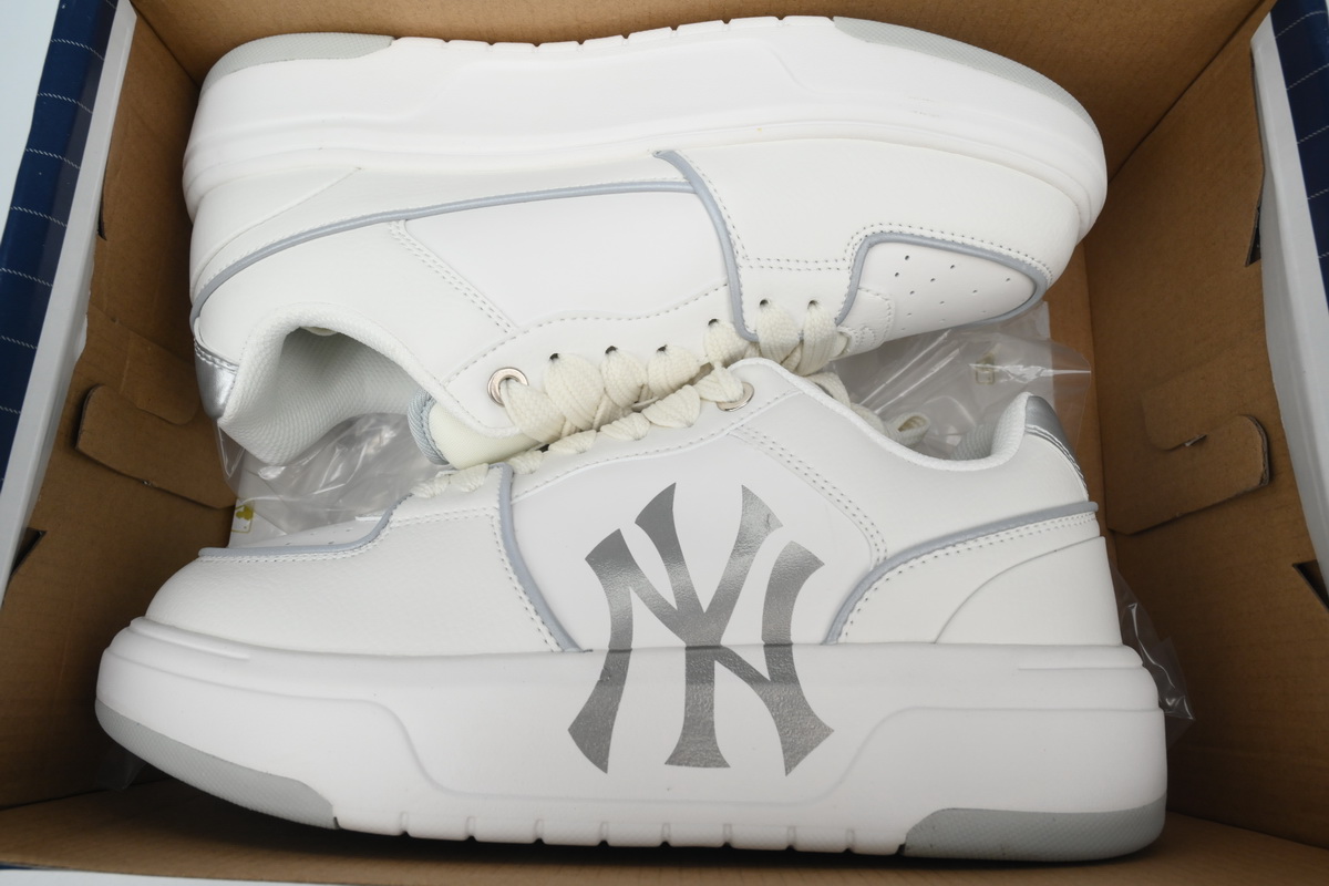 Giày MLB Chunky Liner Basic New York Yankees Sneaker3ASXCLB3N-50SIS